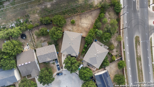 Image 31 of 38 For 103 Shadbush St