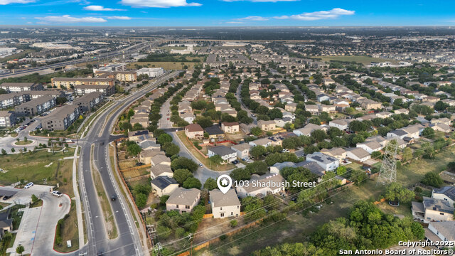 Image 36 of 38 For 103 Shadbush St