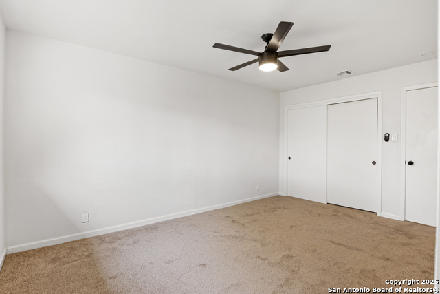 Image 19 of 25 For 9515 Valley Dale