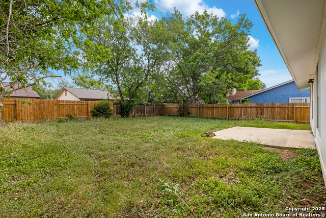 Image 25 of 25 For 9515 Valley Dale