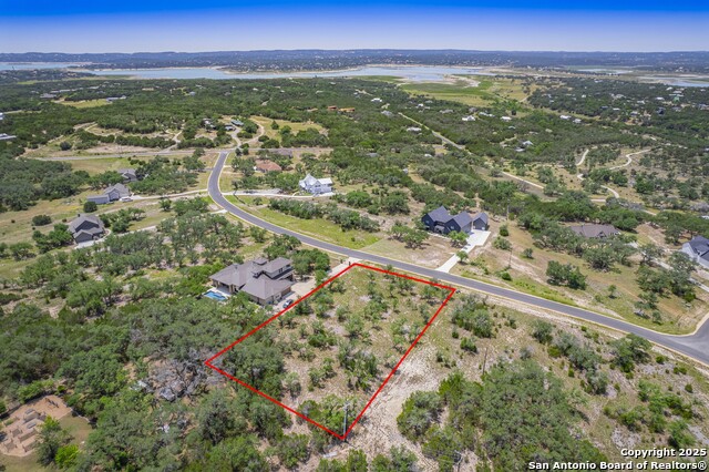 Image 8 of 9 For 1552 Lake Ridge Blvd