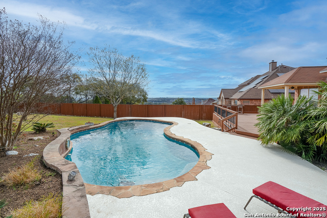 Listing photo id 9 for 10615 Wind Walker