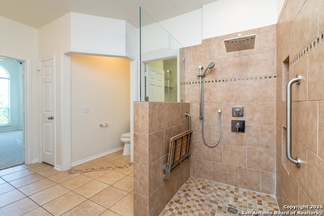 Listing photo id 21 for 10615 Wind Walker