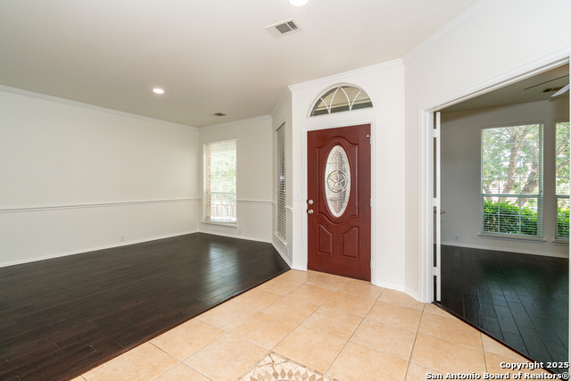 Listing photo id 25 for 10615 Wind Walker