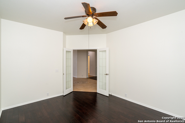 Listing photo id 29 for 10615 Wind Walker