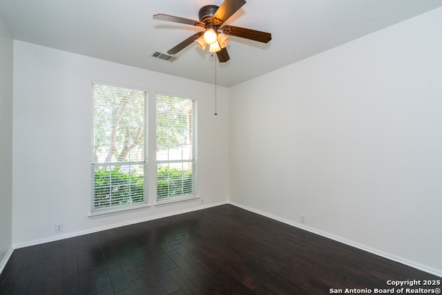 Listing photo id 30 for 10615 Wind Walker