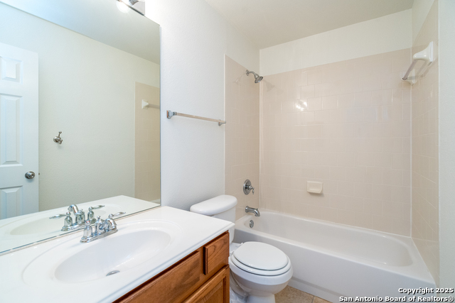 Listing photo id 44 for 10615 Wind Walker