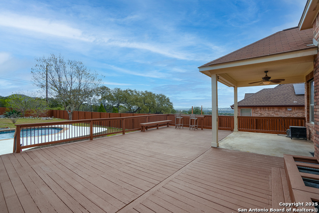 Listing photo id 52 for 10615 Wind Walker