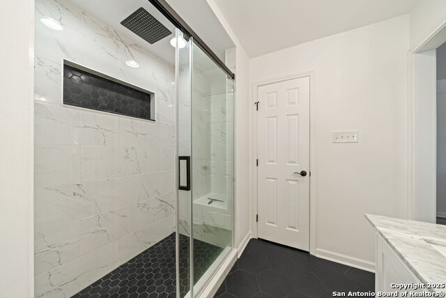 Listing photo id 28 for 14227 Ridgeboro Drive