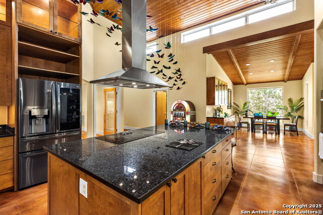 Image 10 of 26 For 10329 Montanio Dr