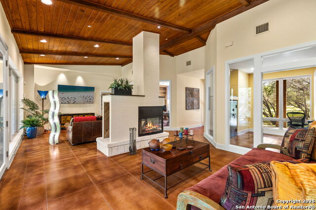 Image 3 of 26 For 10329 Montanio Dr