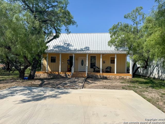 Details for 556 Fairway Circle, Brackettville, TX 78832