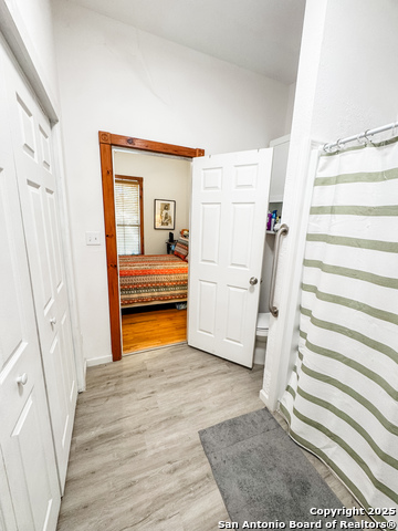 Image 14 of 32 For 556 Fairway Circle