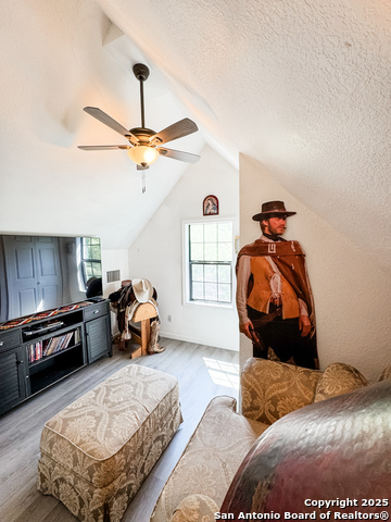 Image 24 of 32 For 556 Fairway Circle