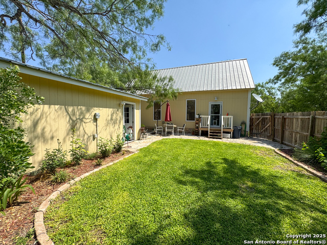 Image 28 of 32 For 556 Fairway Circle