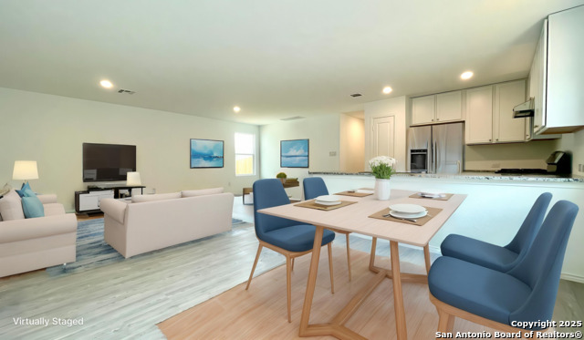 Image 5 of 13 For 4211 Cove  