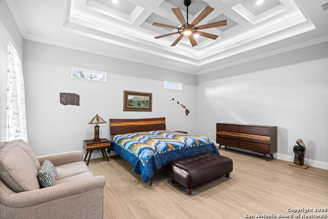 Listing photo id 10 for 14342 Aquarius St