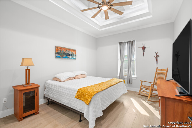 Listing photo id 19 for 14342 Aquarius St