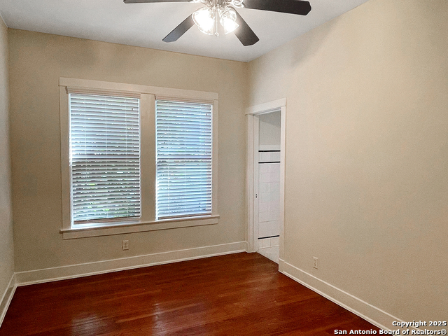 Image 14 of 32 For 436 Gramercy Pl W