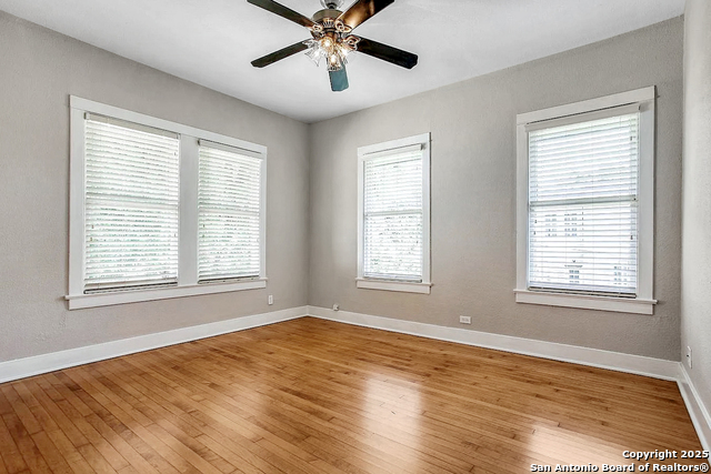 Image 25 of 32 For 436 Gramercy Pl W