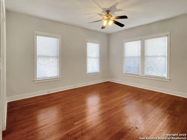 Image 5 of 32 For 436 Gramercy Pl W