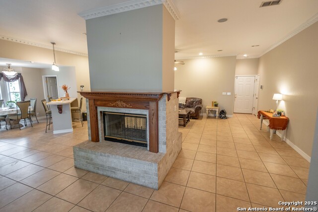 Image 17 of 39 For 633 Sunrise Ave