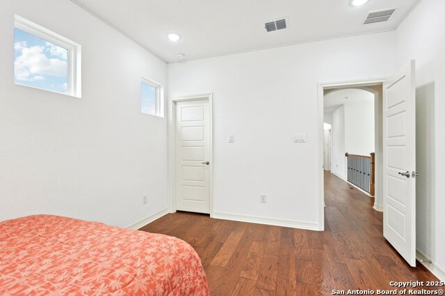 Image 32 of 51 For 27118 Dana Creek Dr