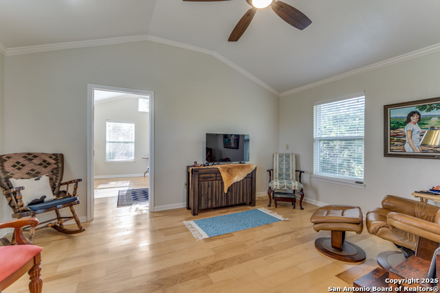 Image 10 of 22 For 215 Jennifer Drive