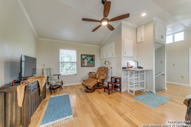 Image 9 of 22 For 215 Jennifer Drive