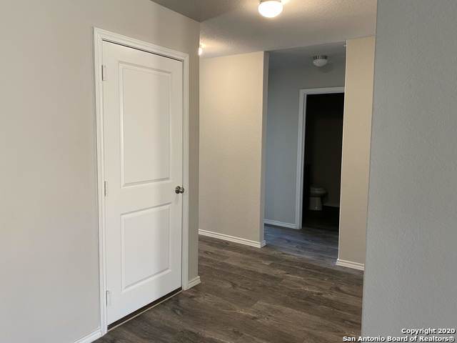 Image 15 of 24 For 9831 Marbach Crest