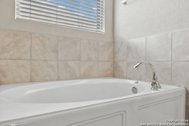 Image 17 of 26 For 1388 Kamryn Way