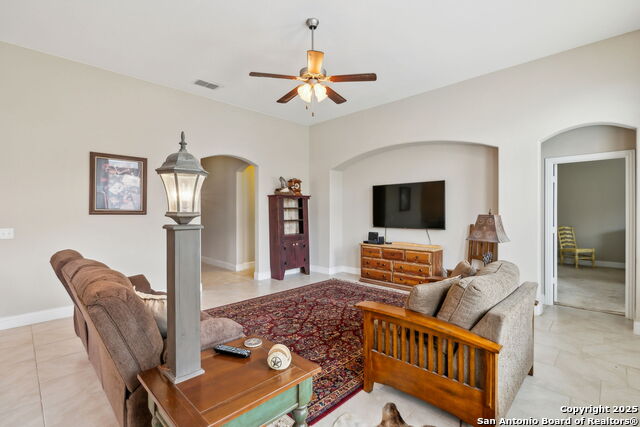 Image 6 of 26 For 1388 Kamryn Way