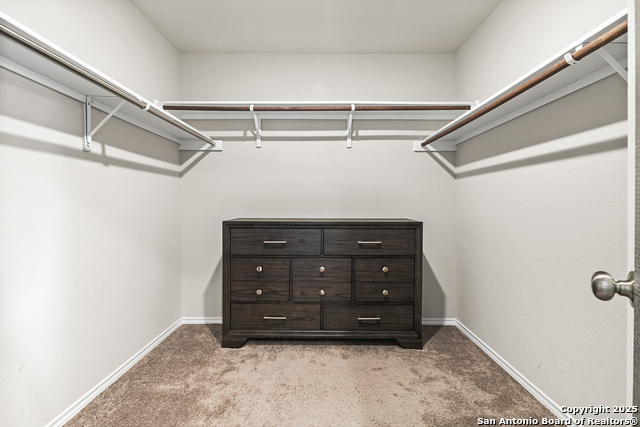 Listing photo id 14 for 7207 Lincoln Trace