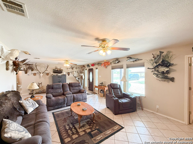 Listing photo id 6 for 1185 County Road 7718