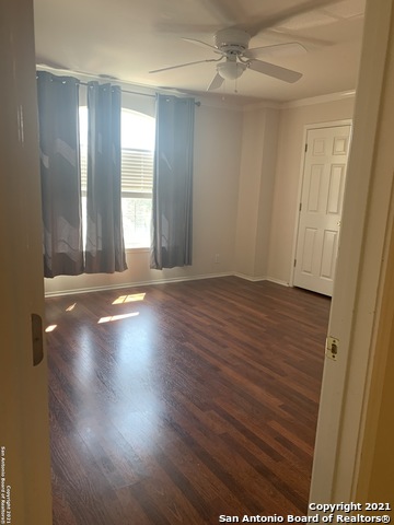 Image 19 of 19 For 8711 Redwood