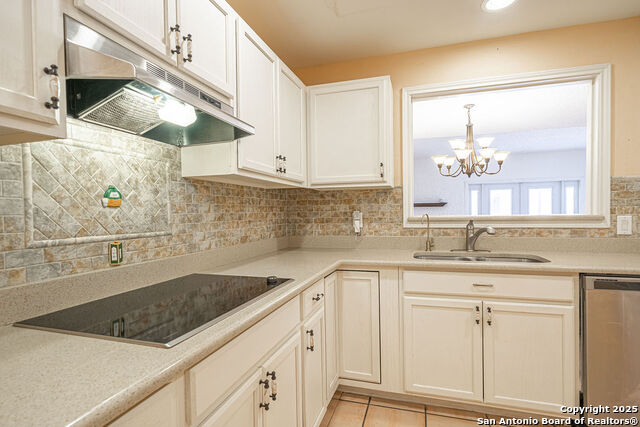 Image 7 of 26 For 3922 Barrington  0