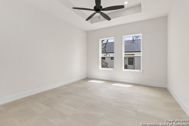 Listing photo id 4 for 33 Peace Pipe