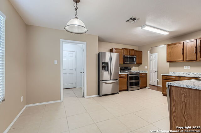 Image 12 of 31 For 3803 Ponderosa Bnd