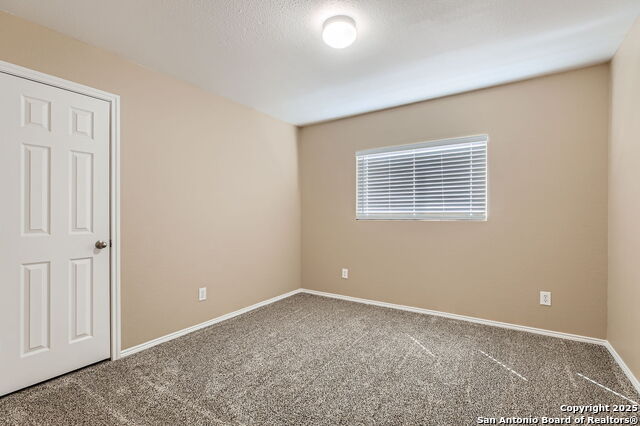 Image 19 of 31 For 3803 Ponderosa Bnd