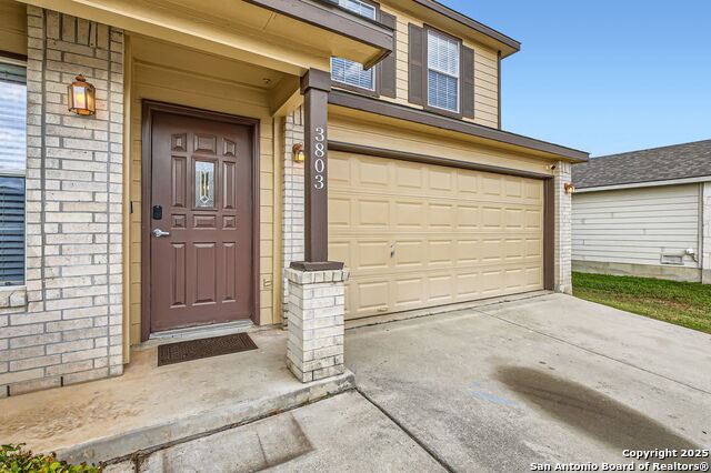Image 4 of 31 For 3803 Ponderosa Bnd
