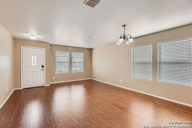 Image 8 of 31 For 3803 Ponderosa Bnd