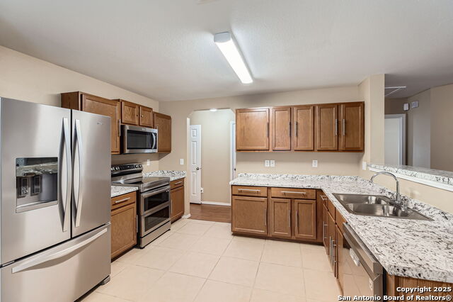 Image 9 of 31 For 3803 Ponderosa Bnd