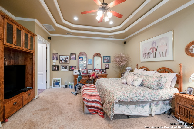 Image 12 of 28 For 10402 Oak Forest Way