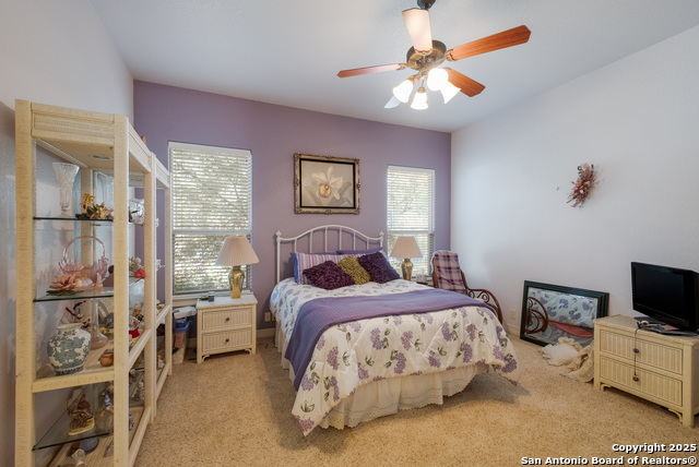 Image 18 of 28 For 10402 Oak Forest Way