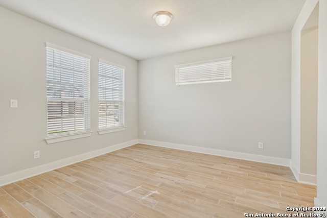 Image 8 of 28 For 29414 Angelfish Blvd