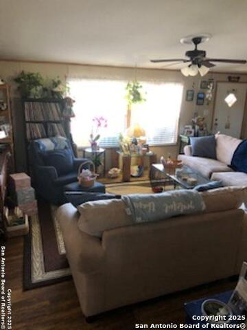 Listing photo id 3 for 1188 Haeckerville Rd