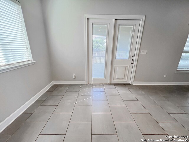 Listing photo id 28 for 14203 Sam Houston