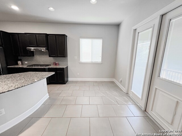 Listing photo id 29 for 14203 Sam Houston