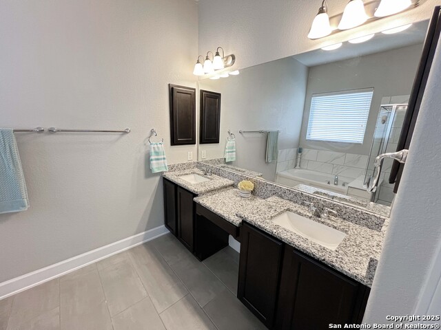 Listing photo id 41 for 14203 Sam Houston