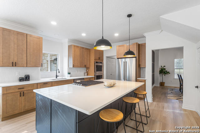 Listing photo id 10 for 537 Cr 6868 E